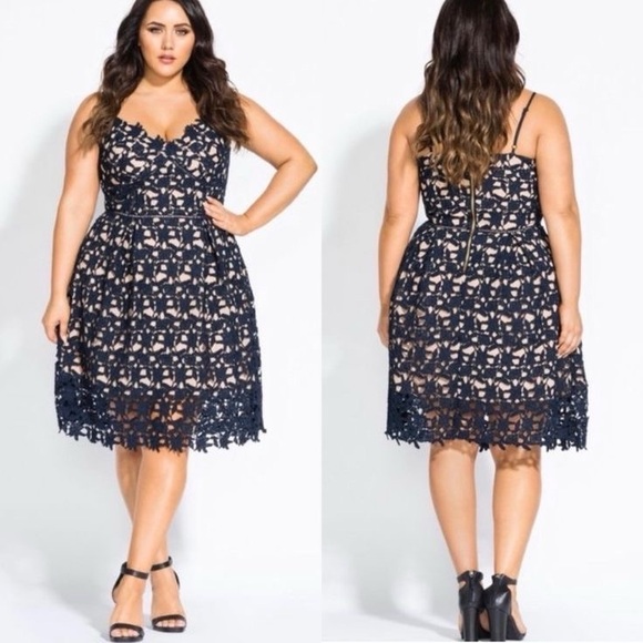 City Chic Floral Lace Dress Navy Blue Wedding Victorian Dark Romantic Plus Sz 16 - Picture 3 of 12